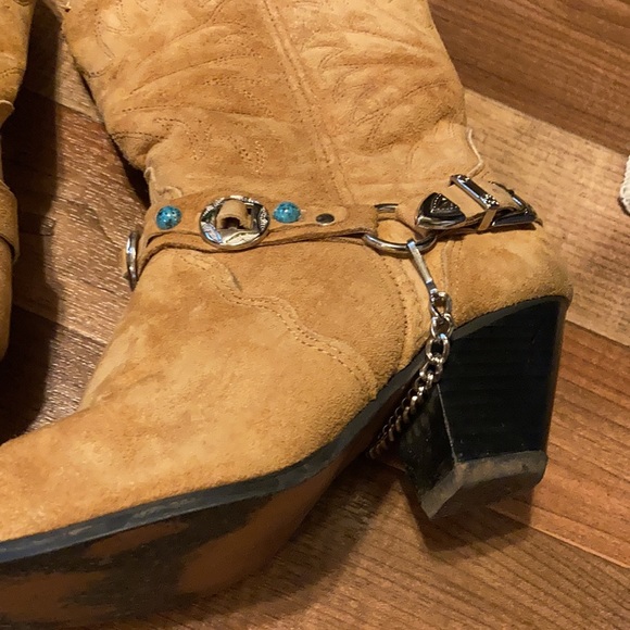 Dingo tan colored western boots size 6M - Picture 2 of 15